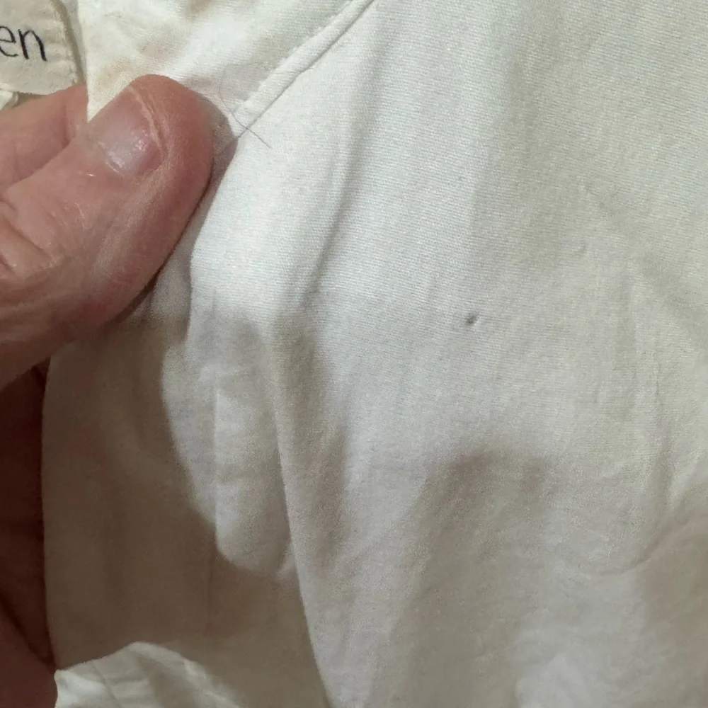 Sleeveless White Tunic Top - Picture 5 of 6